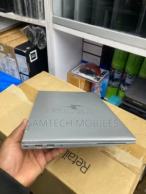 New Laptop HP EliteBook 830 G8 32GB Intel Core i7 SSD 512GB