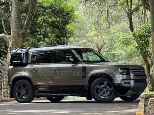 Land Rover Discovery HSE R-Dynamic 2021 Brown