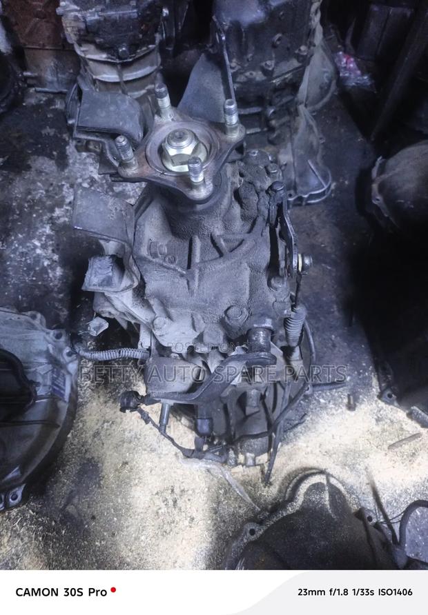 Nissan Atlas Old Model Gearbox - thumbnail 2