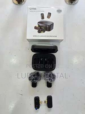 Qy88 Wireless Lavalier Microphone