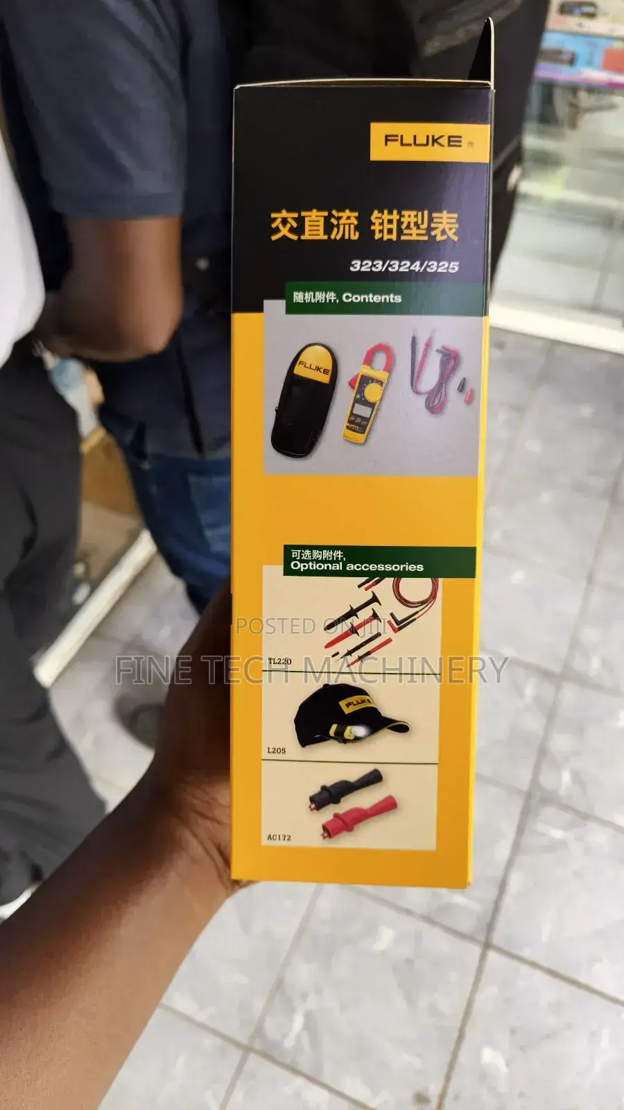 Fluke 323 True-RMS Clamp Meter