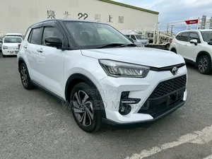 Toyota Raize 1.0 FWD 2021 White