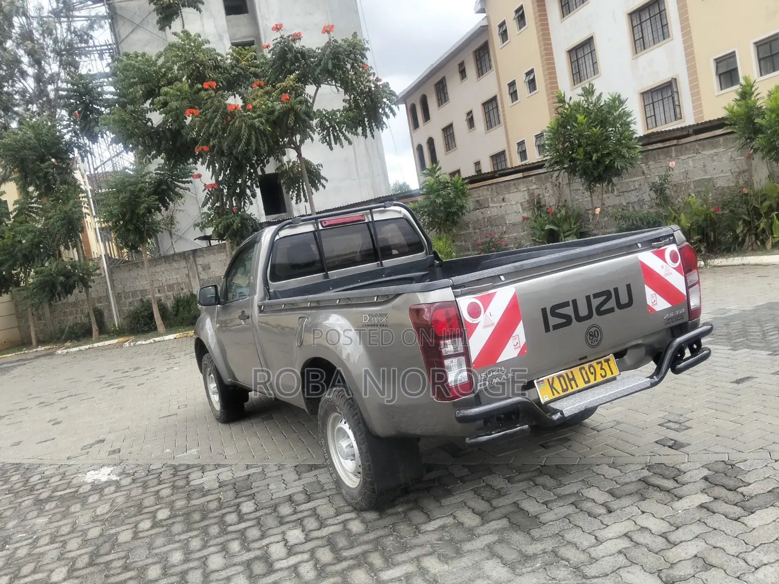 Isuzu D-MAX 2022 Gold