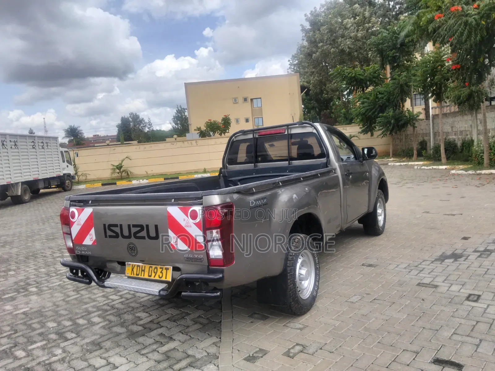 Isuzu D-MAX 2022 Gold