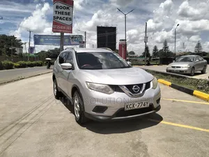Nissan X-Trail 2014 Silver