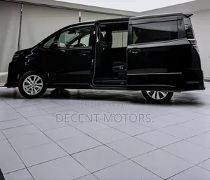 Toyota Voxy 2019 Black