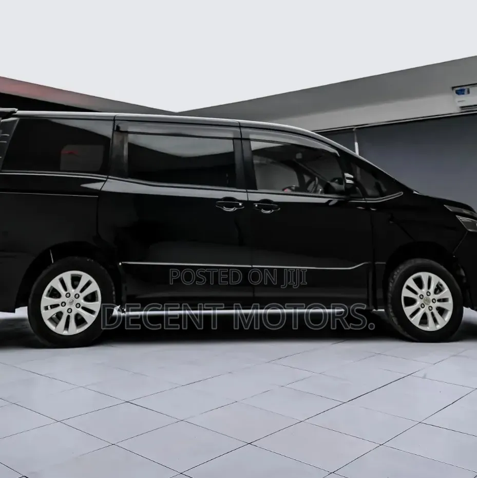 Toyota Voxy 2019 Black
