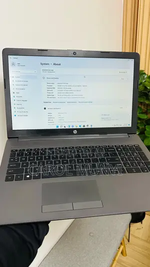 New Laptop HP 250 G7 8GB Intel Core i5 SSD 256GB