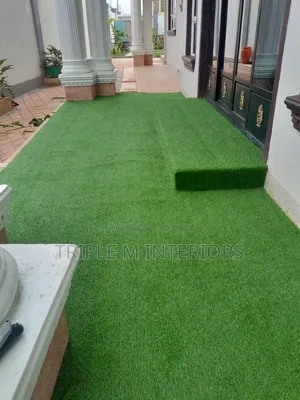 Realistic Green Artificial Lawn Carpet Roll