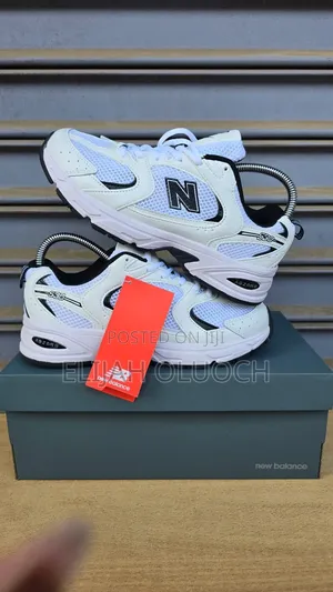 New Balance 530 Black 
Size:36/37/38/39/40/41/42/43/44/45