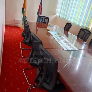 Professional Office Carpet With Decorative Red Dots