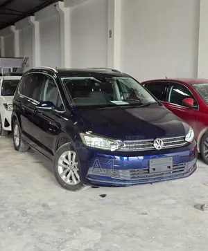 Volkswagen Touran 2019 Blue