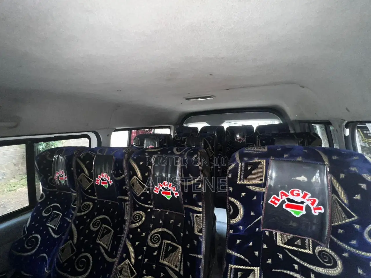 Toyota Grand HiAce 2010 White