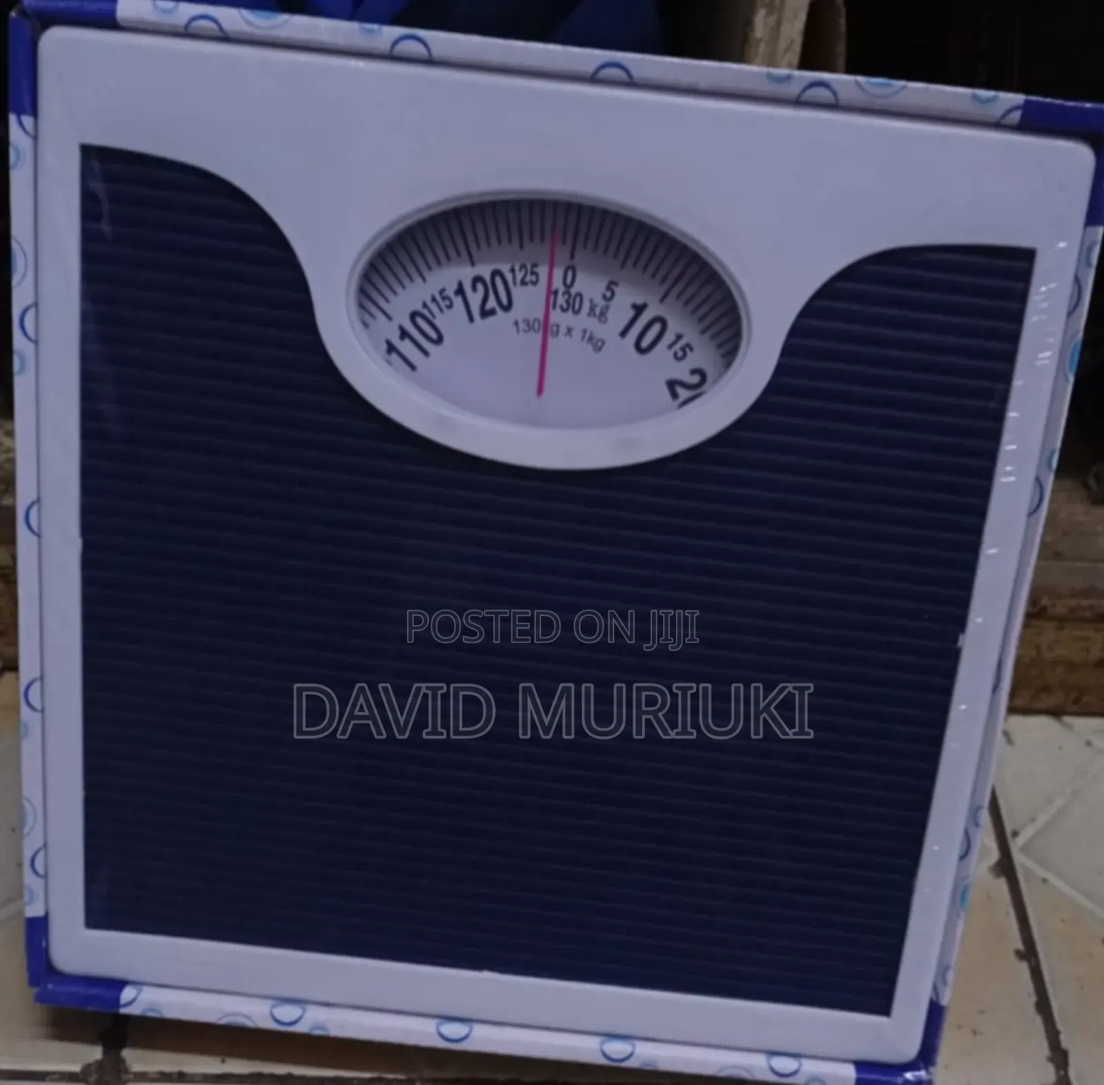 Analogue Bathroom Scale.