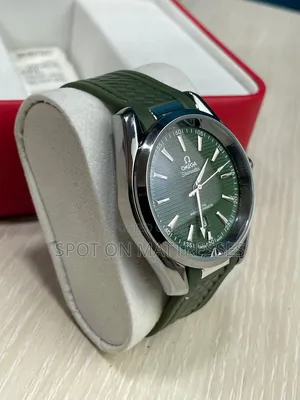Automatic Omega Speedmaster Unisex Watch.