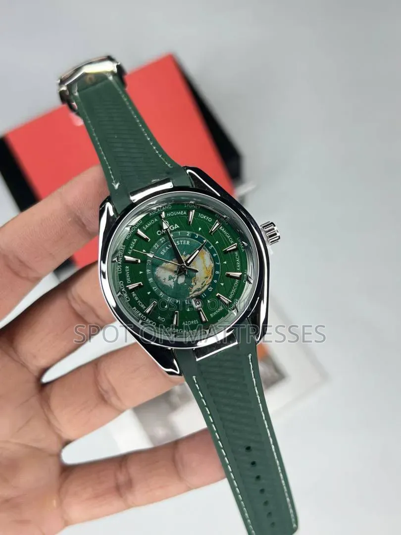 Automatic Omega Speedmaster Unisex Watch.
