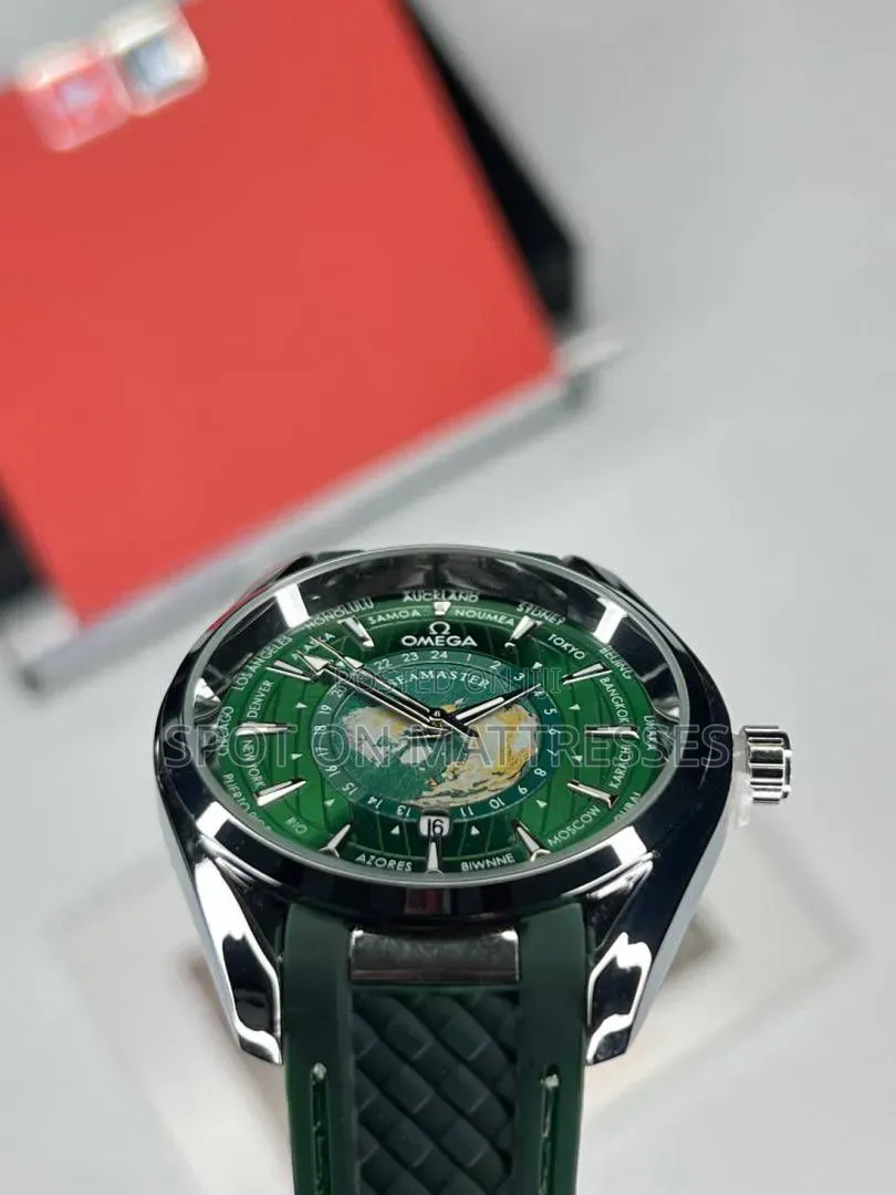 Automatic Omega Speedmaster Unisex Watch.
