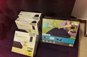 With Pump 3by6 Inflatable Mattress.