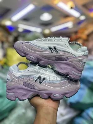 Ladies New Balance 1000 Ice Wine Sneakers