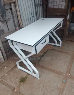 Office Metallic Table With Permanent Drawer