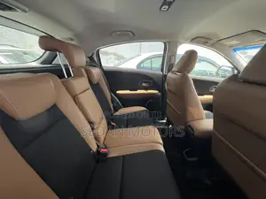 Honda Vezel 2019 Blue