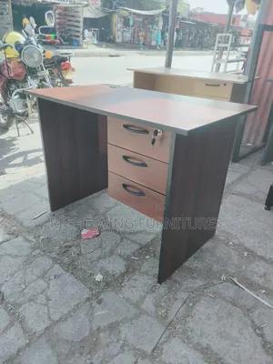 Advanced Office Desk