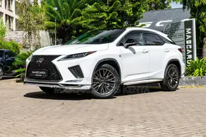Lexus RX 300 4WD 2019 White