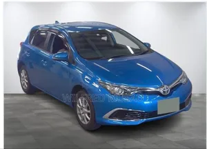 Toyota Auris 2018 Blue