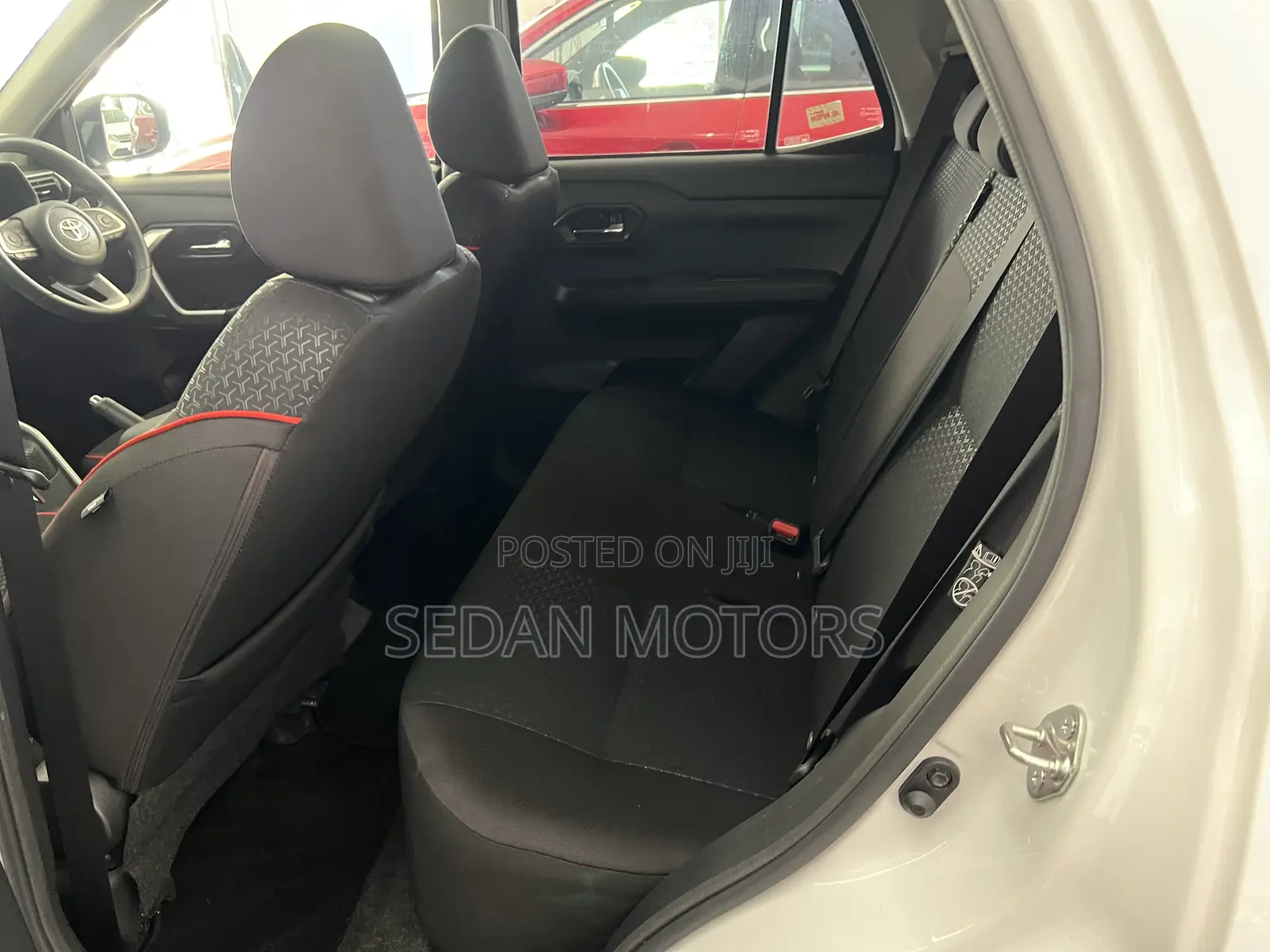 Toyota Raize 2019 Off white