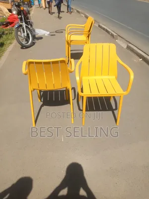 Classic Yellow Garden Chair