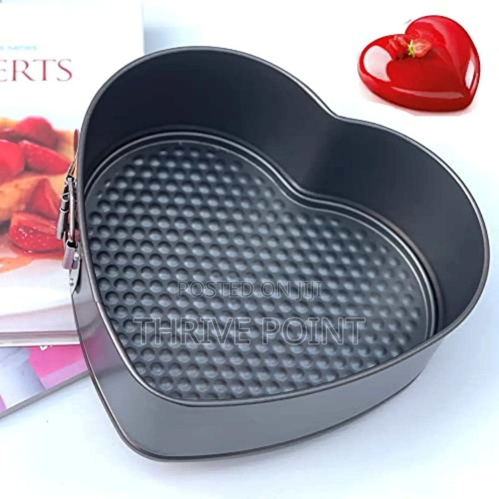 *Love /Heart Baking Tin
