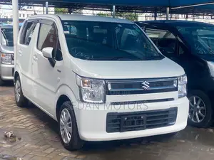 Suzuki Wagon R 2019 Off white