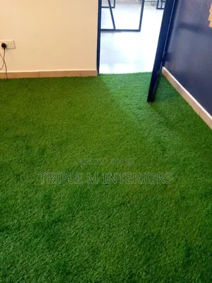 High Quality Synthetic Green Lawn for Outdoor Beauty