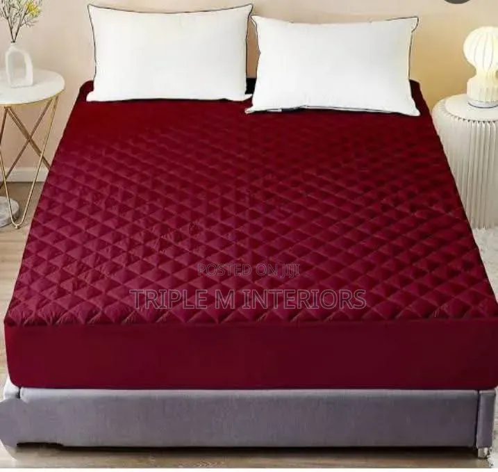 Stretch Fit Waterproof Mattress Protector for All Sizes