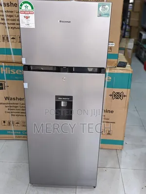 *Hisense Double-Door Fridge With Water Dispenser 205litres