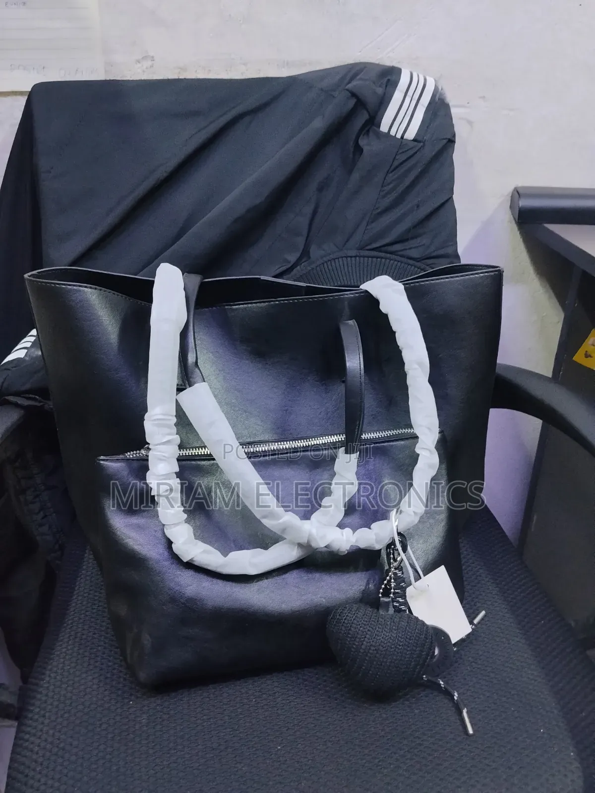 Two in 1 Black Leather Bag on Offer