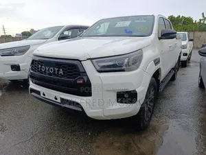 Toyota Hilux Revo Smart Cab Deisel 2.4 AWD 2022 White