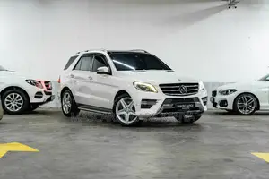 Mercedes-Benz M Class ML350 4MATIC 4dr SUV AWD (3.5L 6cyl 7A) 2015