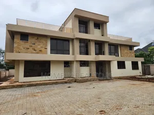 6bdrm Mansion in Bogani, Karen for sale