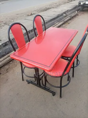 Restaurant Hotel/Bar Read Table And 4seats