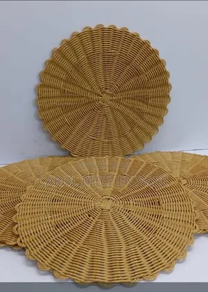 Rattan Unique Mat