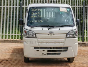 Daihatsu Hijet 2019 White