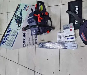 Electric Chain Saw Makute