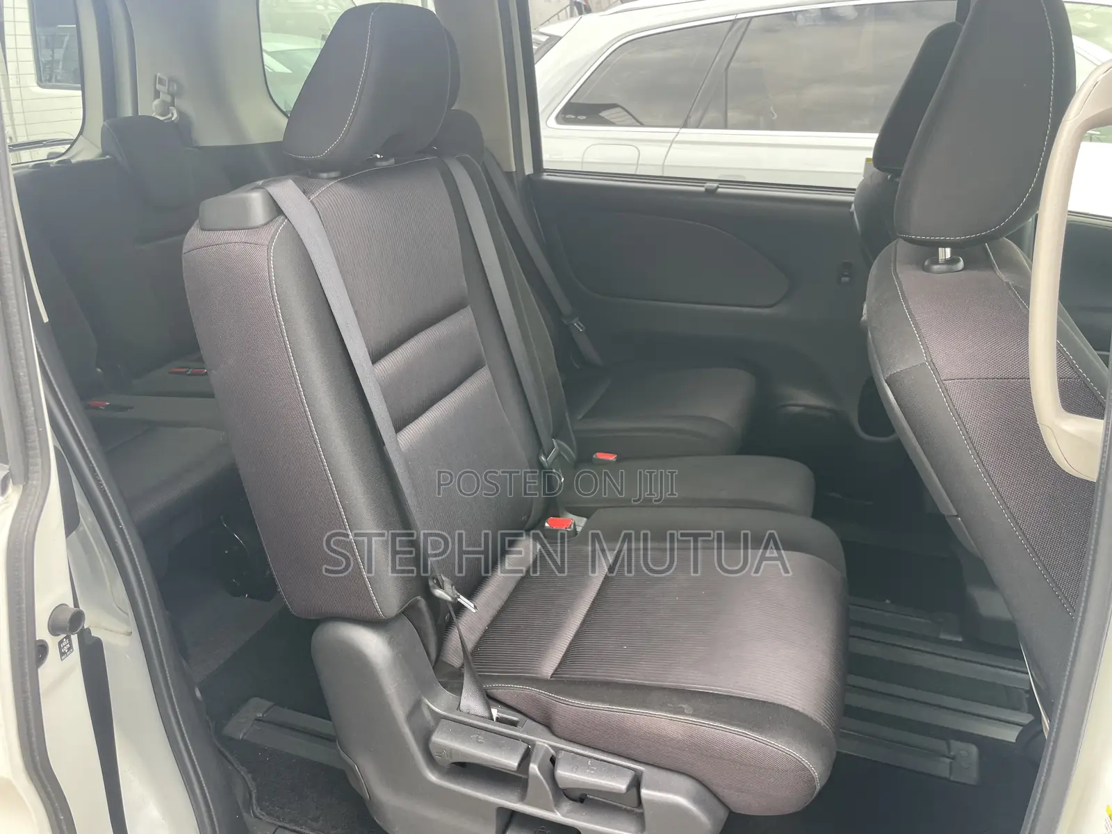 Nissan Serena 2019 White