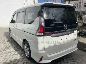 Nissan Serena 2019 White
