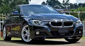 BMW 320i Sedan RWD 2017 Black