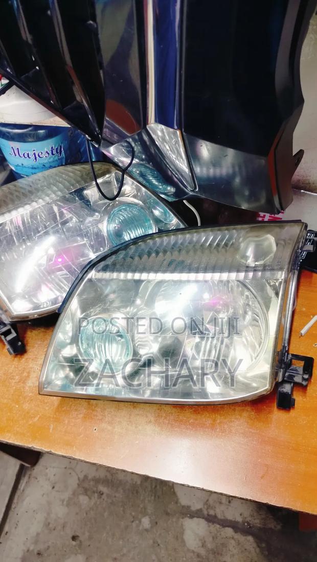 Xtrail Nt30 Headlights Non Xenon - main view