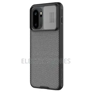 One Plus 15r Nillkin Camshield Case. Black