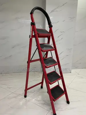 Multipurpose 5 Step Foldable Ladder