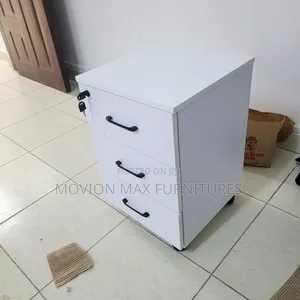 White Pedestal 3drawers